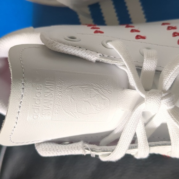 BNIB: Adidas Original Stan Smith C white leather sneakers-kids - Picture 4 of 7